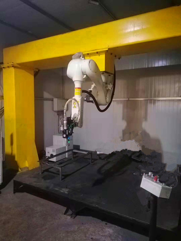 機器人激光切割機